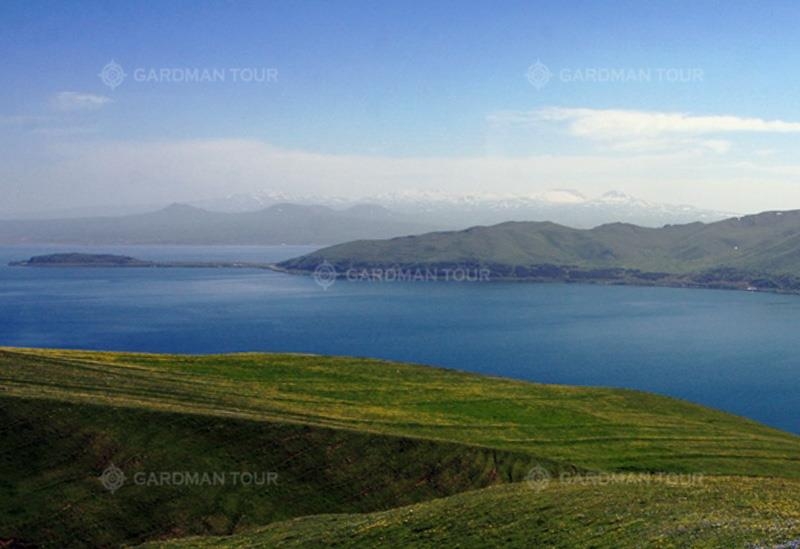 Lake Sevan Armenia: Must attend places in Armenia